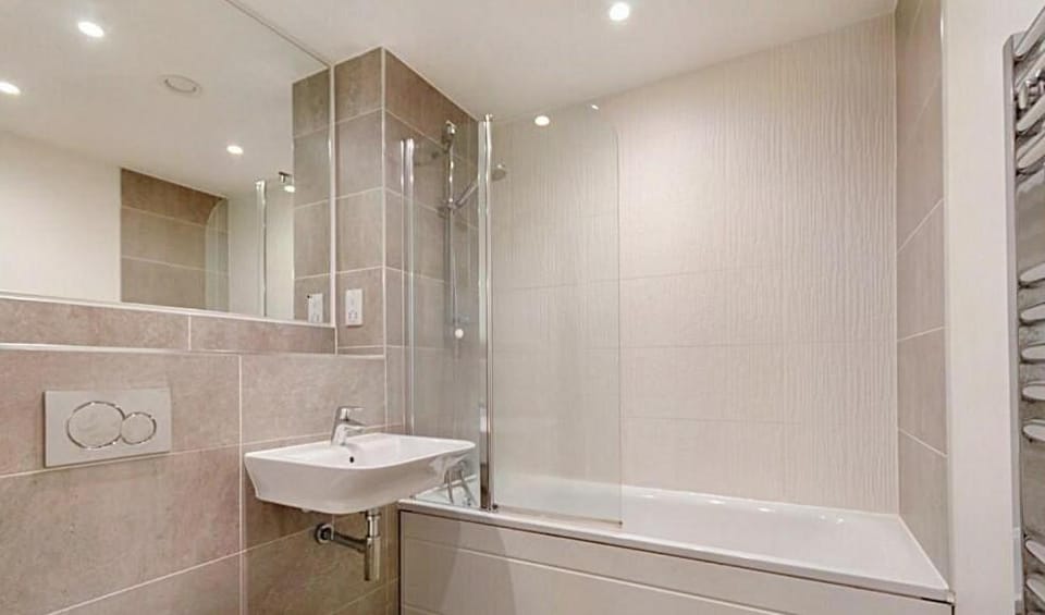 City Centre Rooms Vacation rental in Cardiff