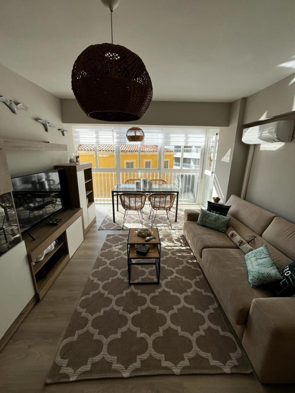Seating area