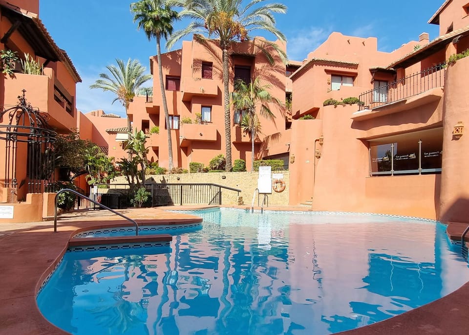 Jardines de Don Carlos Apartment Apartment in Marbella
