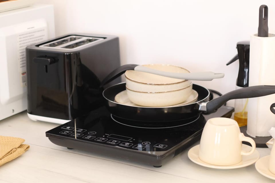 Kitchen or kitchenette, toaster