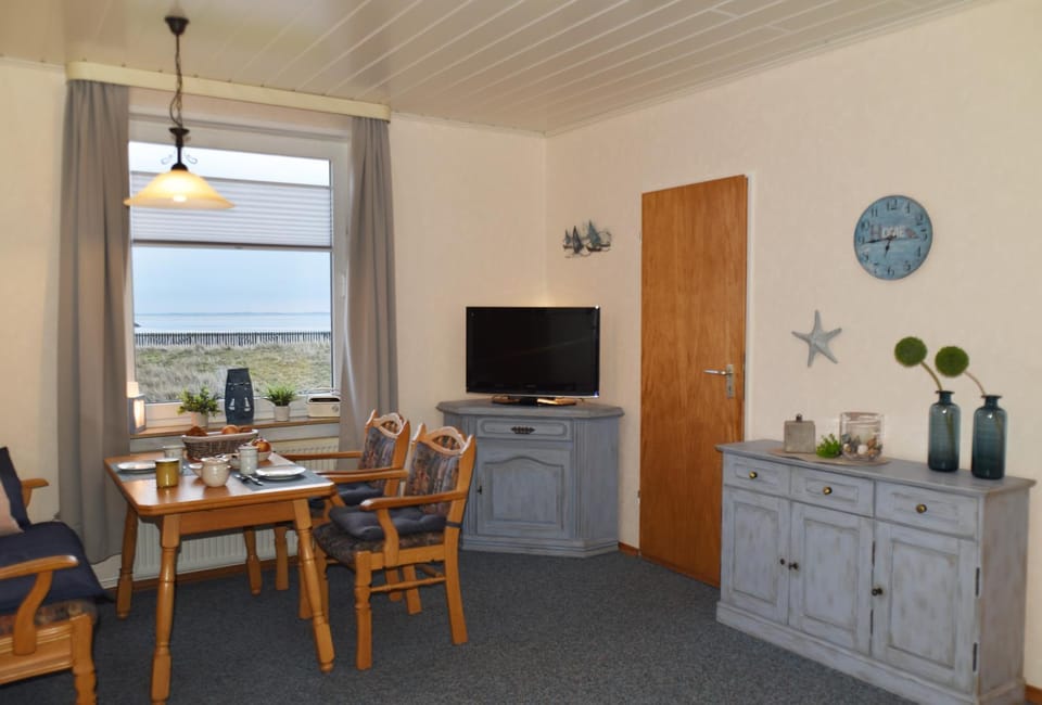 TV and multimedia, Dining area
