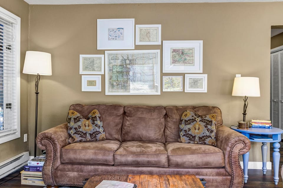 Four OClock Lodge #21 by Great Western Lodging House in Breckenridge