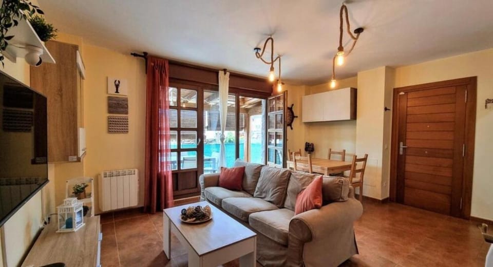 Casa Las Xanas House in Cantabria