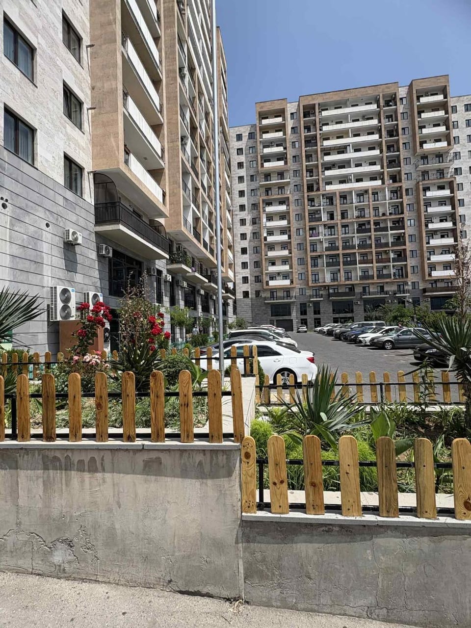 Kvartira dizaynerskaya v novostroyke Apartment in Yerevan
