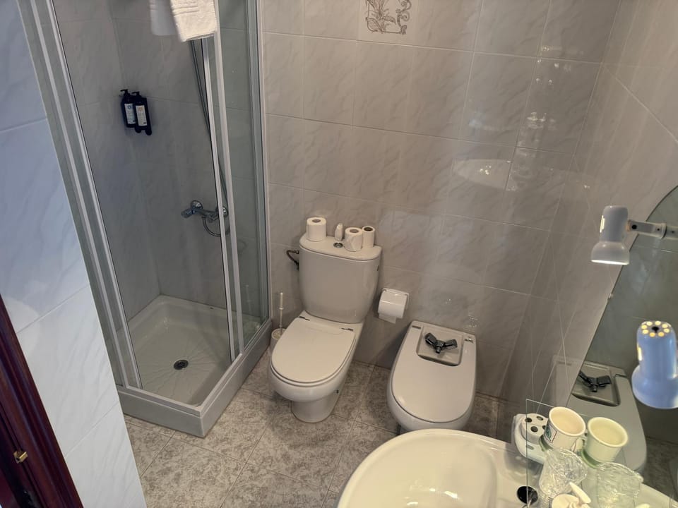 Shower, Toilet, Bathroom