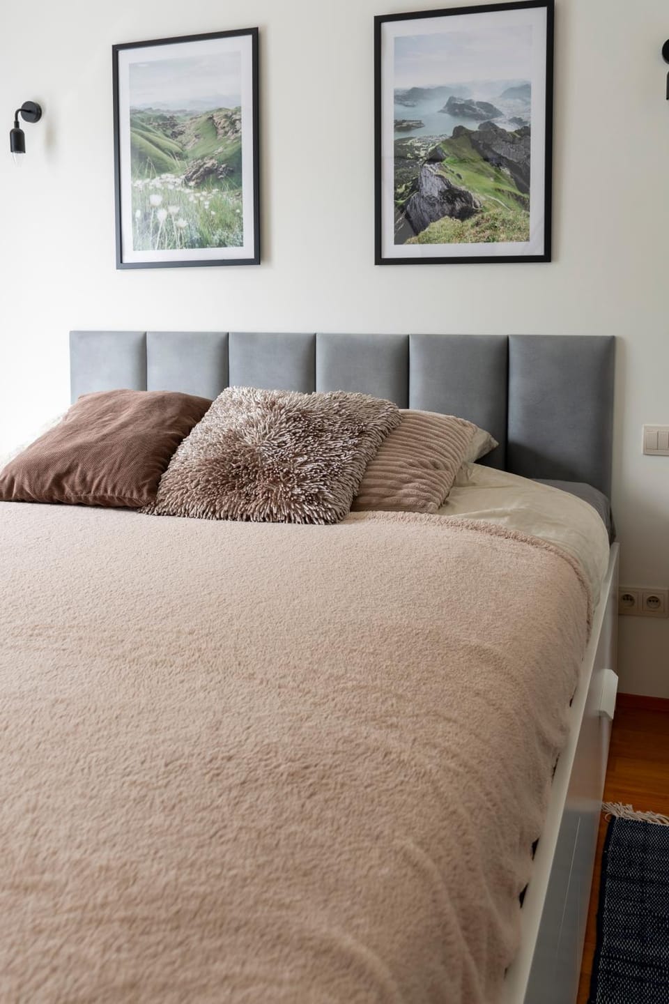 Bed, Bedroom