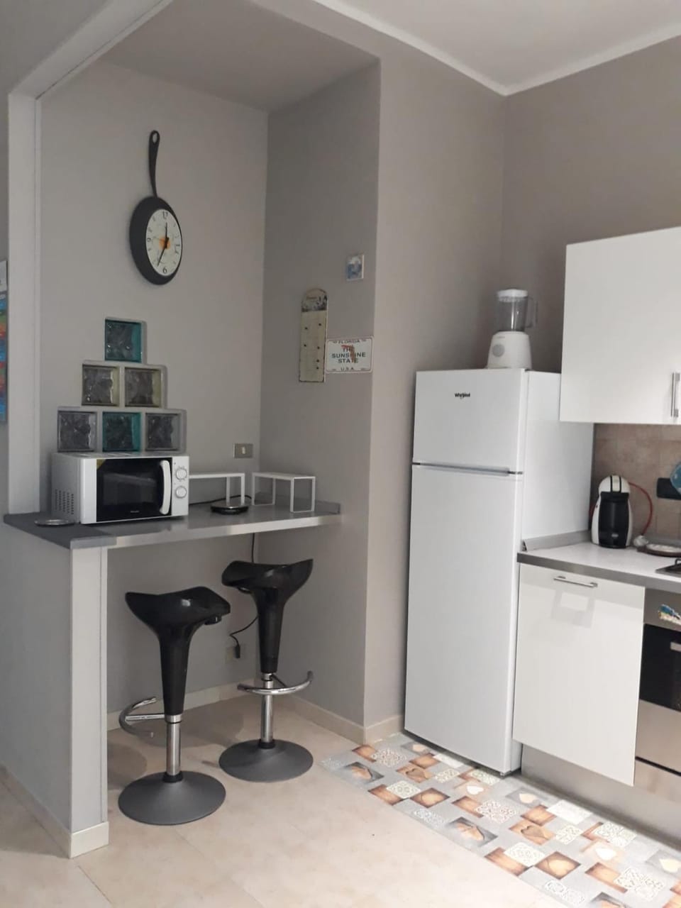 Coffee/tea facilities, Kitchen or kitchenette, minibar