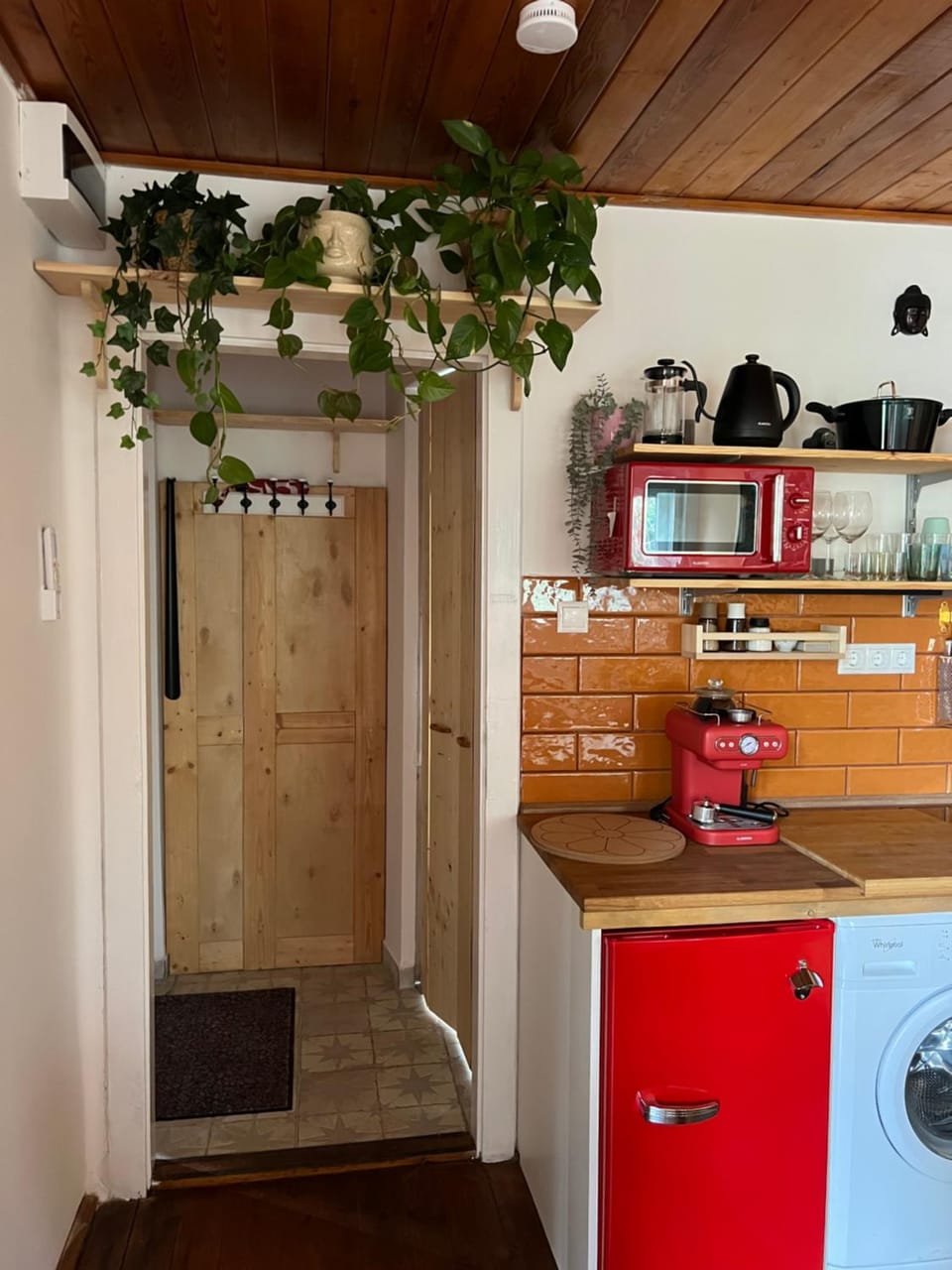 Coffee/tea facilities, Kitchen or kitchenette, minibar