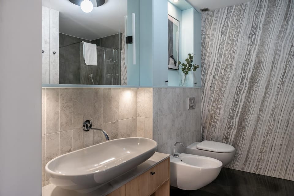 Toilet, Bathroom
