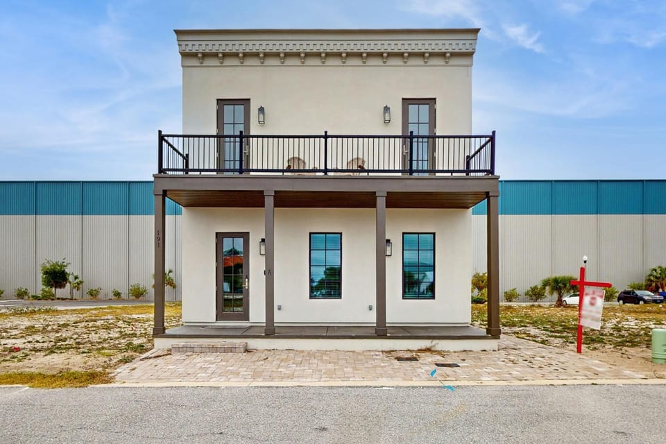 Vieux Carre House in Port Saint Joe