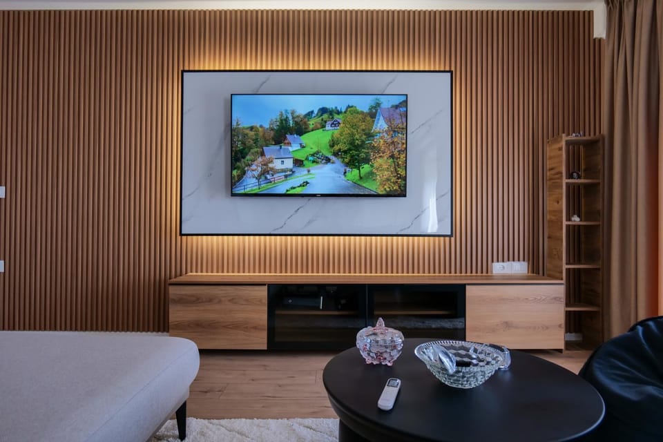 TV and multimedia, Living room