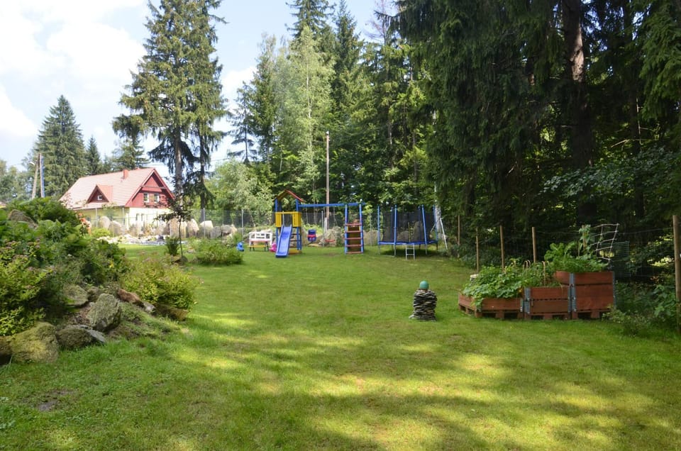 Property building, Area and facilities