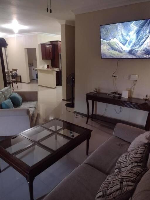 Serenity Escape Apt 5 Apartment in Runaway Bay