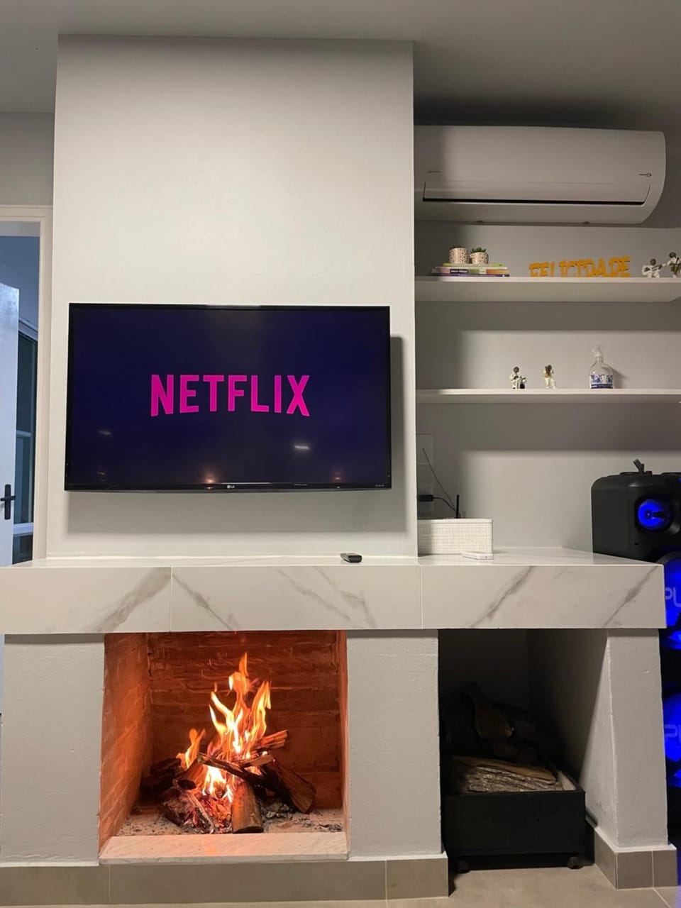 TV and multimedia, flat iron