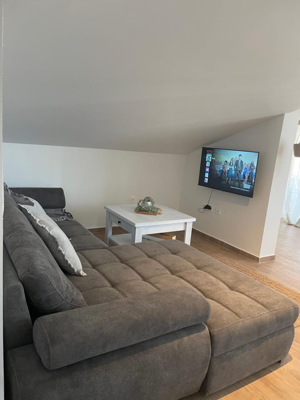 Apartmant SEASIDE - 2 min from beach, great terrace Apartment in Šibenik-Knin County, Croatia