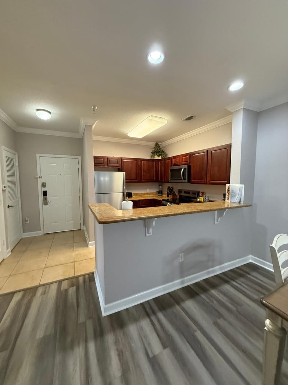 Kitchen or kitchenette, oven, stove