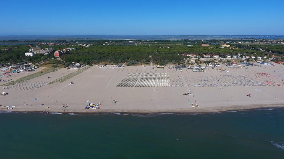 Bird's eye view, Beach