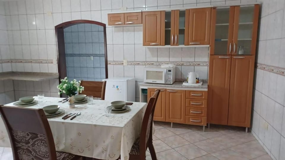 Sta Amélia 1 quarto familia 1 banheiro c/ garagem Villa in State of São Paulo