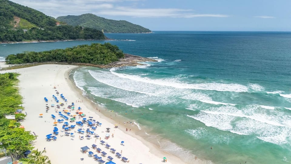 Off site, Natural landscape, Bird's eye view, Beach, Hiking, Sea view, Entertainment, Sunrise, Sunset, Family