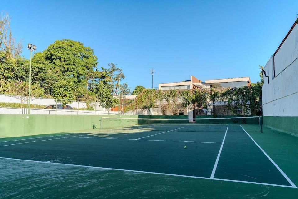 Activities, Tennis court, Guests, Sports, Entertainment, young children, older children