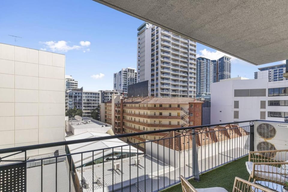 City Living Retreat - 2BR Apartment in East Perth Apartment in Perth