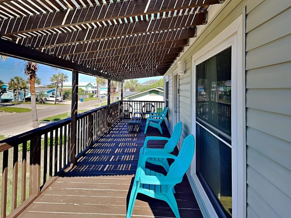 Patio, Seating area