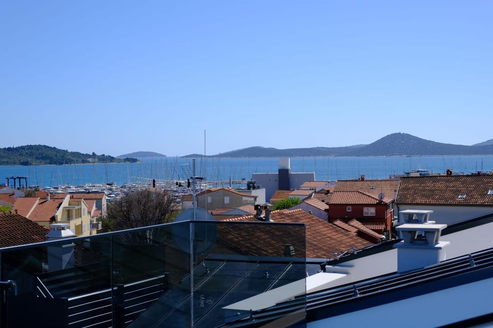 Day, Natural landscape, View (from property/room), Balcony/Terrace, Sea view