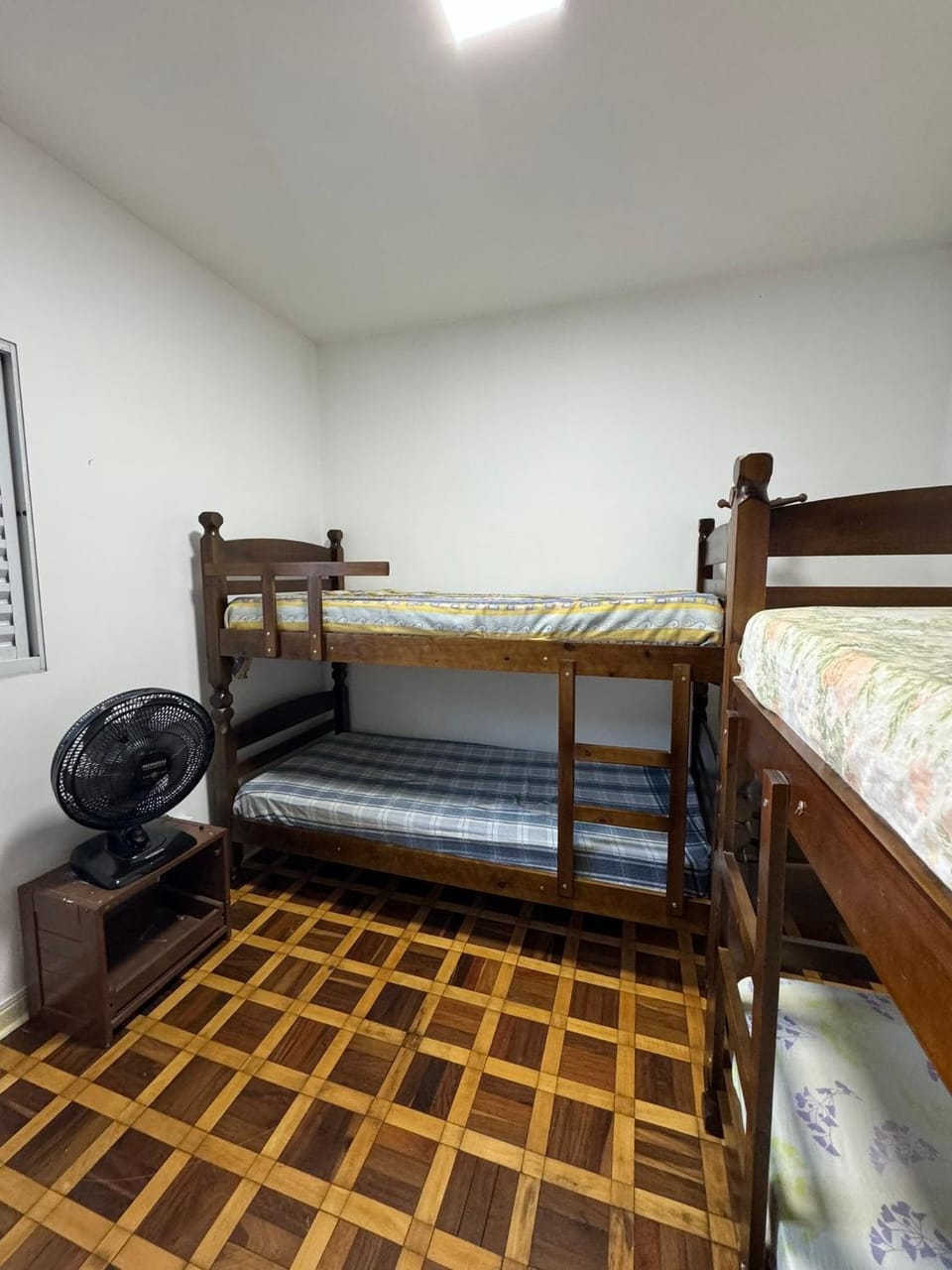 Quarto privativo em residência ótima localização Vacation rental in São Bernardo do Campo