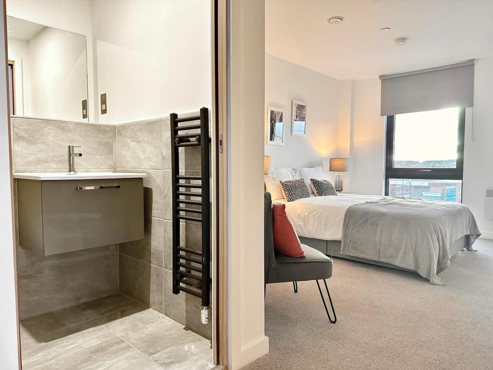 Bathroom, Bedroom