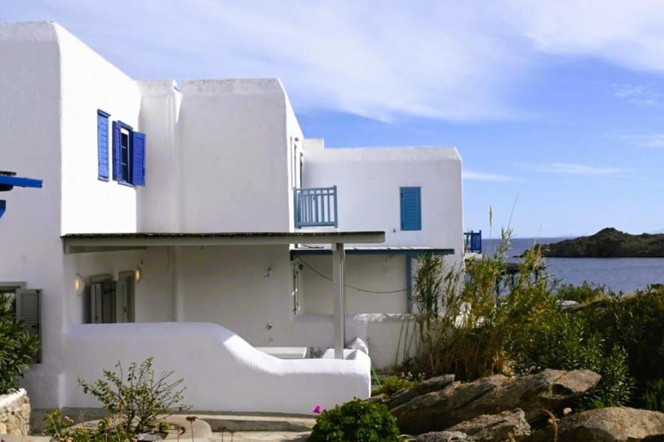 Property building, Sea view