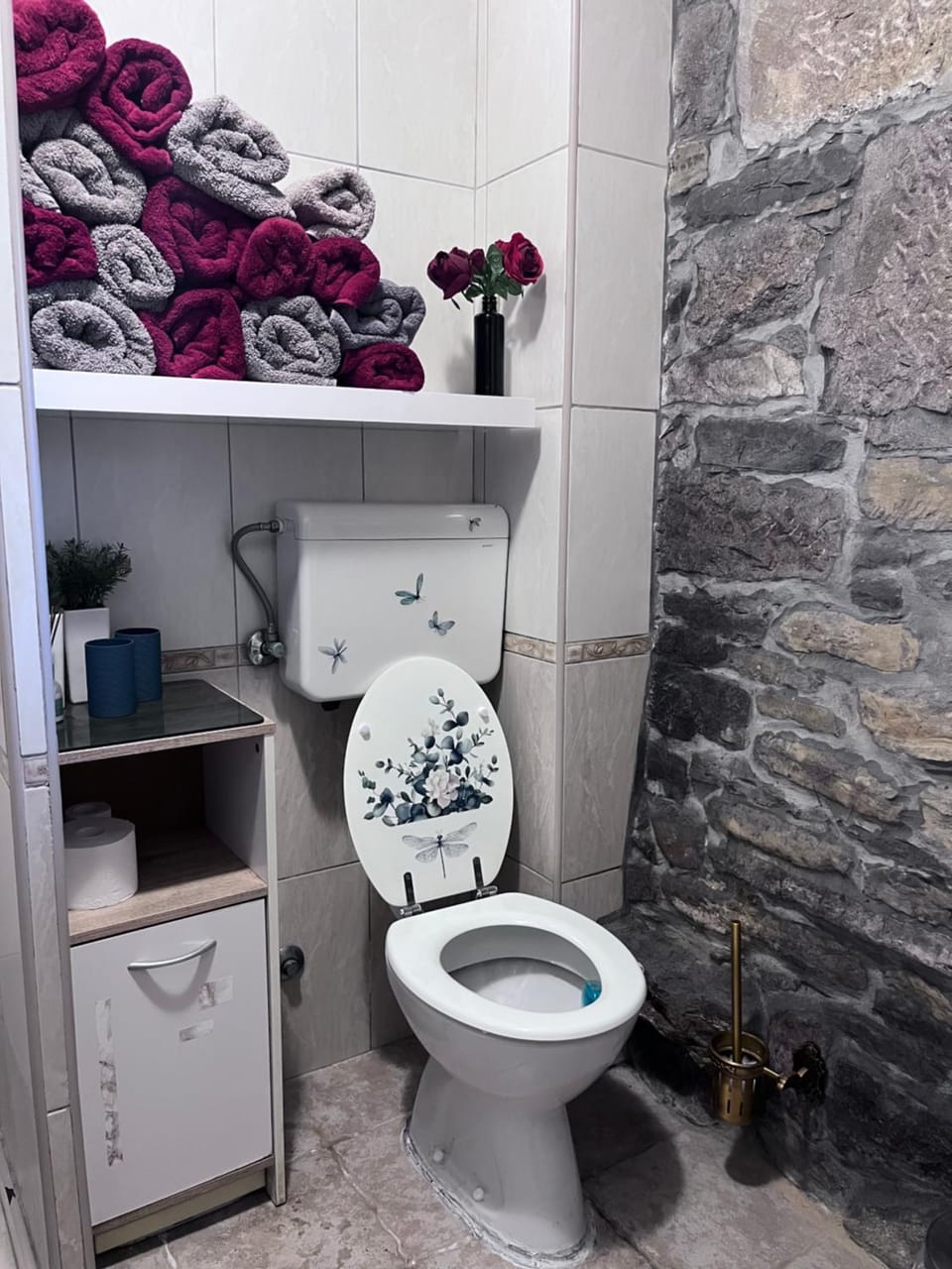 Holiday House Rea with BBQ and two terrace House in Istria County