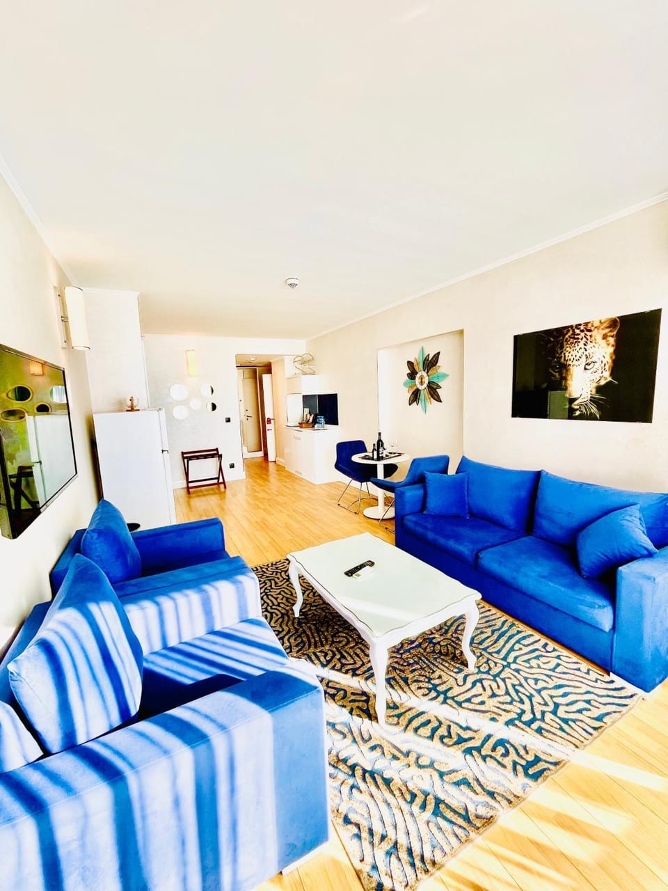 TV and multimedia, Living room