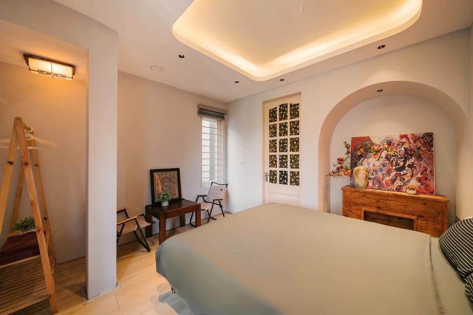 HiHome Old Quarter 3BR 1min TaHien Beer Street House in Hanoi
