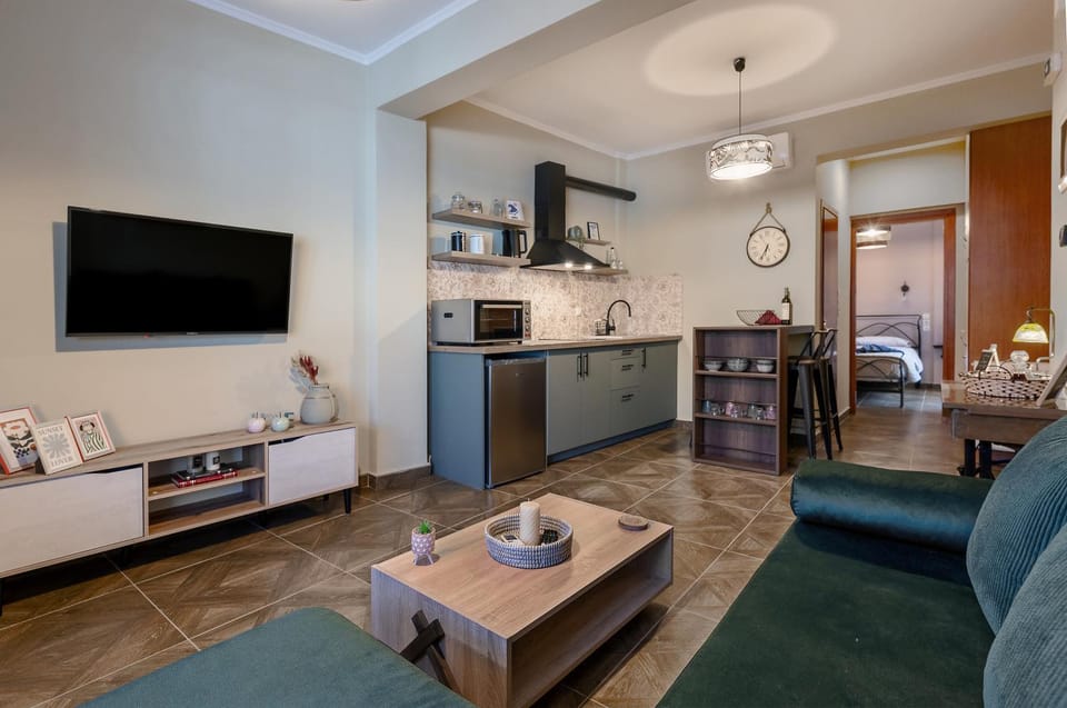 City Lights Preveza Apartment in Peloponnese, Western Greece and the Ionian