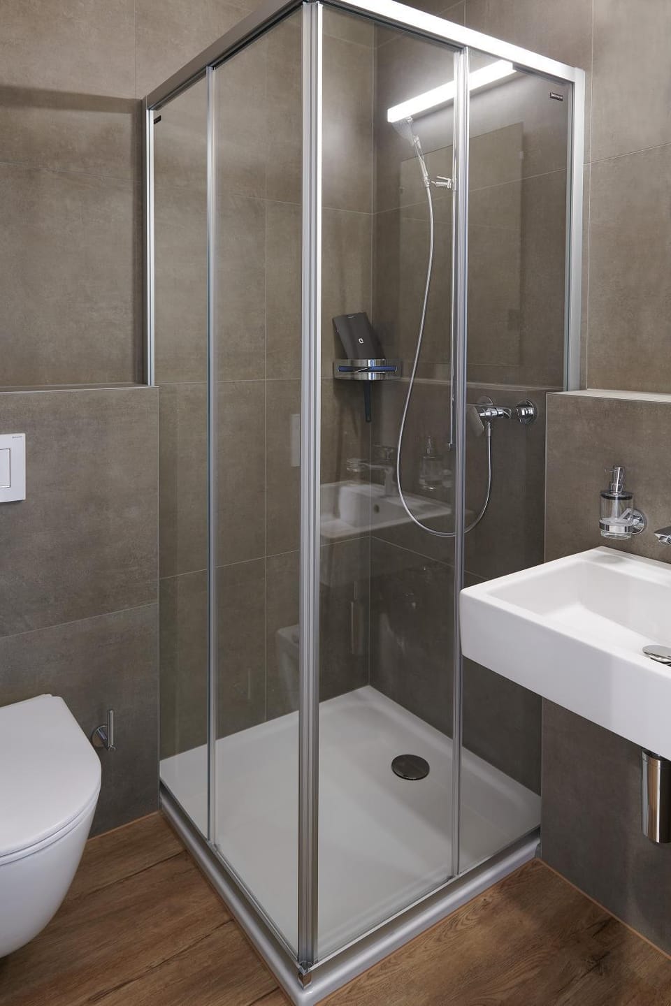 Shower, Toilet, Bathroom