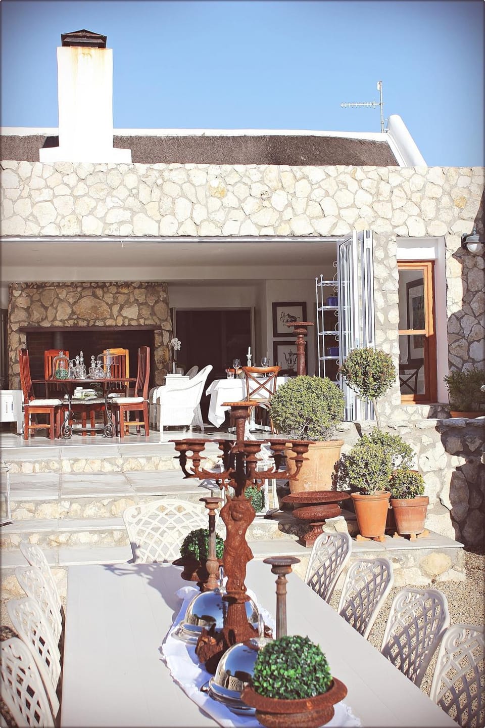 Property building, Patio, Day