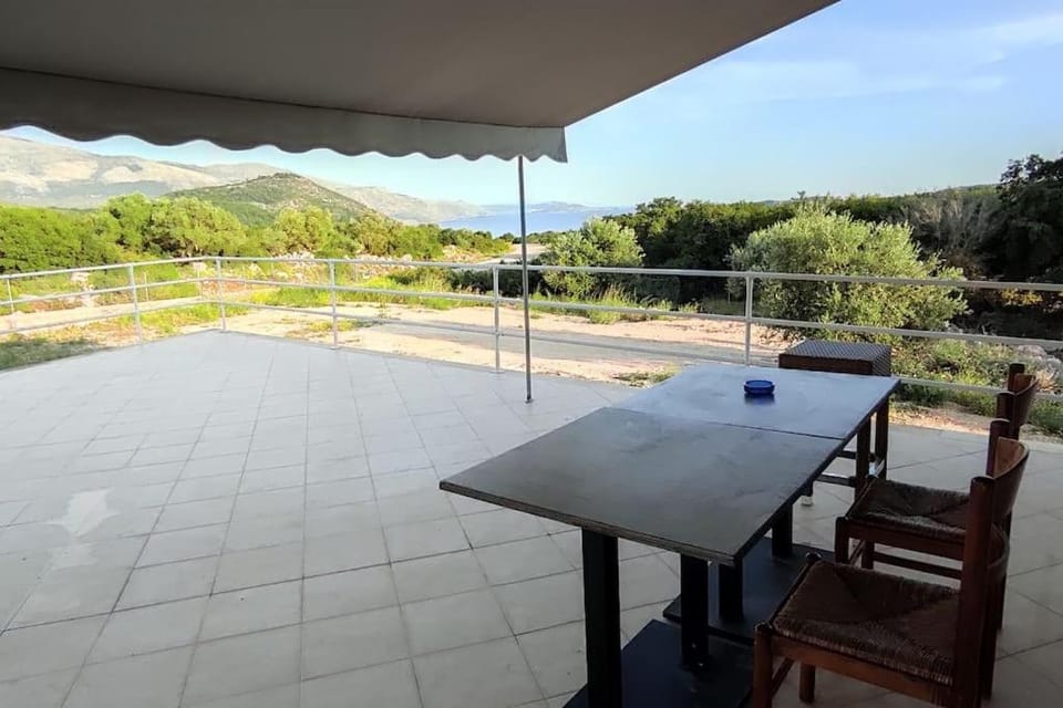 Garden, View (from property/room), Balcony/Terrace
