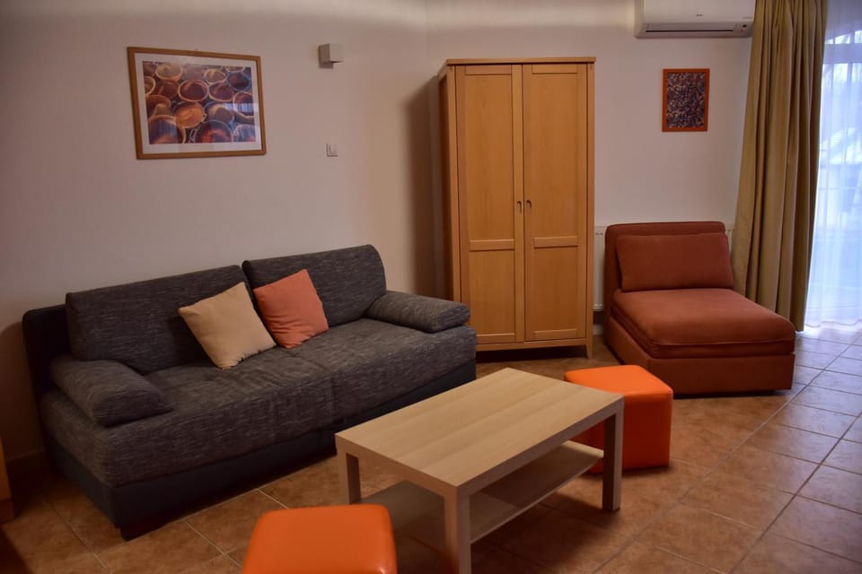Károly Apartman Apartment in Hungary