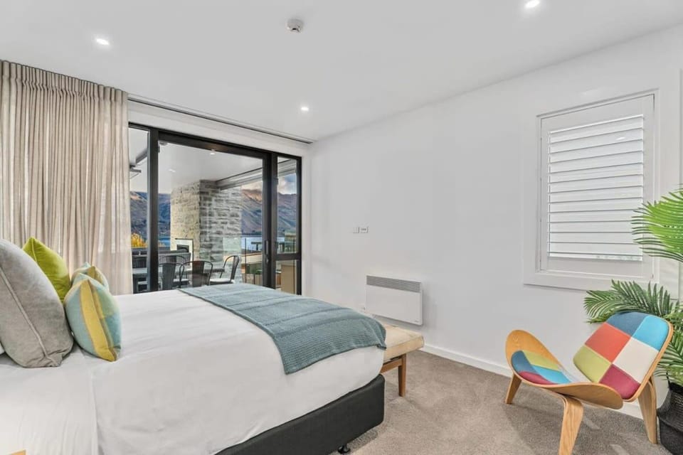 Lakeview Luxury Vista 2-Bedroom Apartment in Wanaka