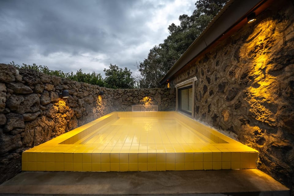 Hot Tub, Open Air Bath