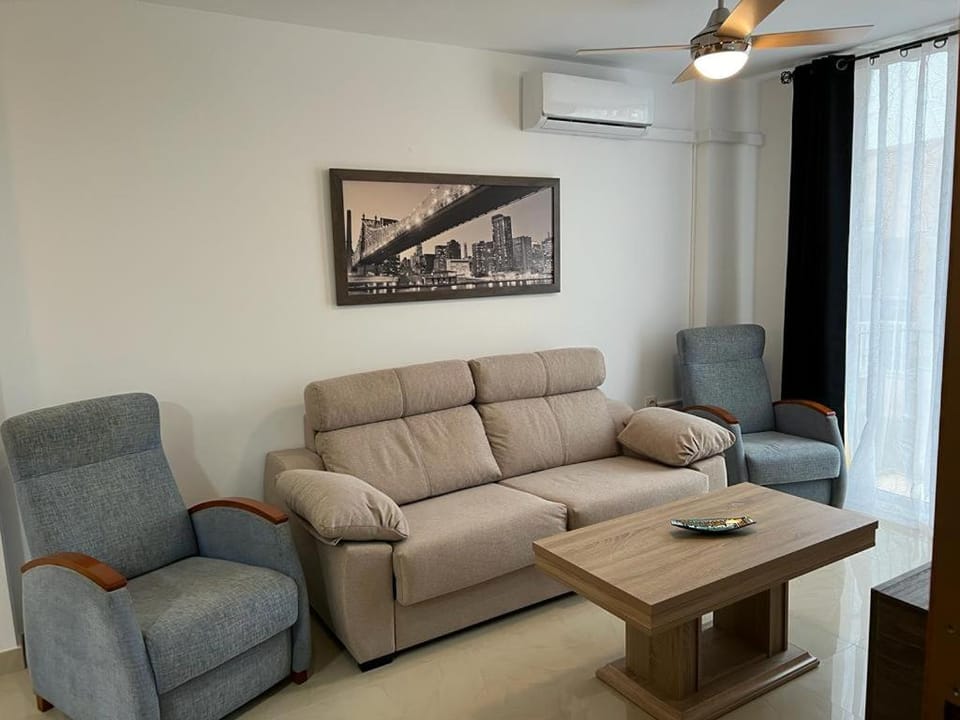 Living room, air conditioner