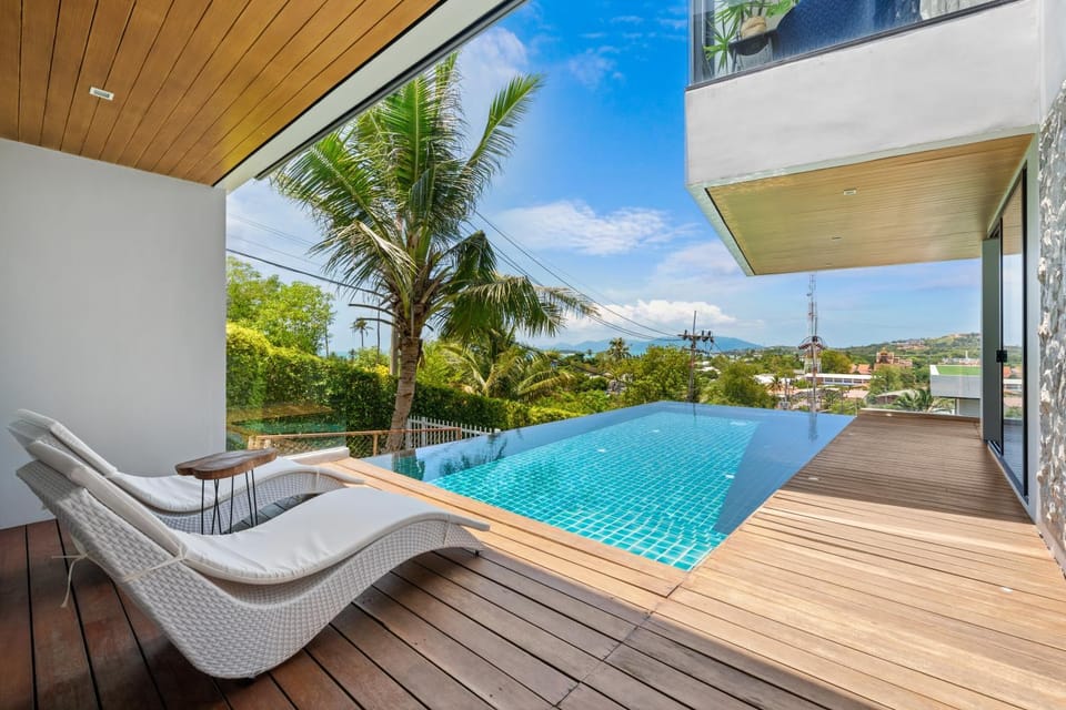 Balcony/Terrace, Swimming pool