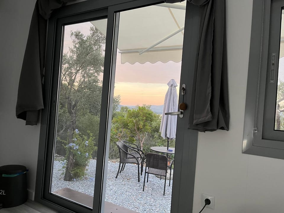 Stunning Sea View Tiny House House in Magnesia Prefecture, Greece