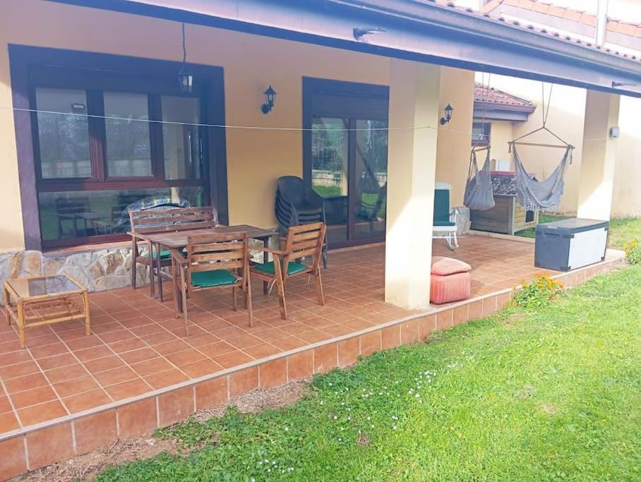 Garden, Dining area