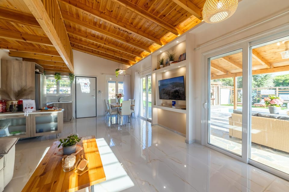 RELAXING POOL HOUSE IN LAGONISI 1 House in East Attica Regional Unit, Greece