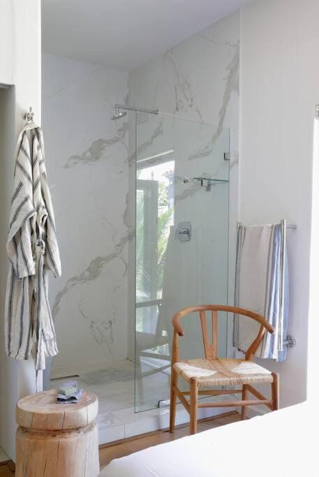 Scenic Serenity in Clifton - Number 6306 Apartment in Cape Town