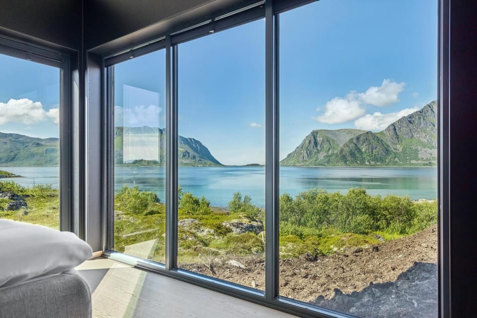 Bed, View (from property/room), Bedroom, Mountain view, Sea view