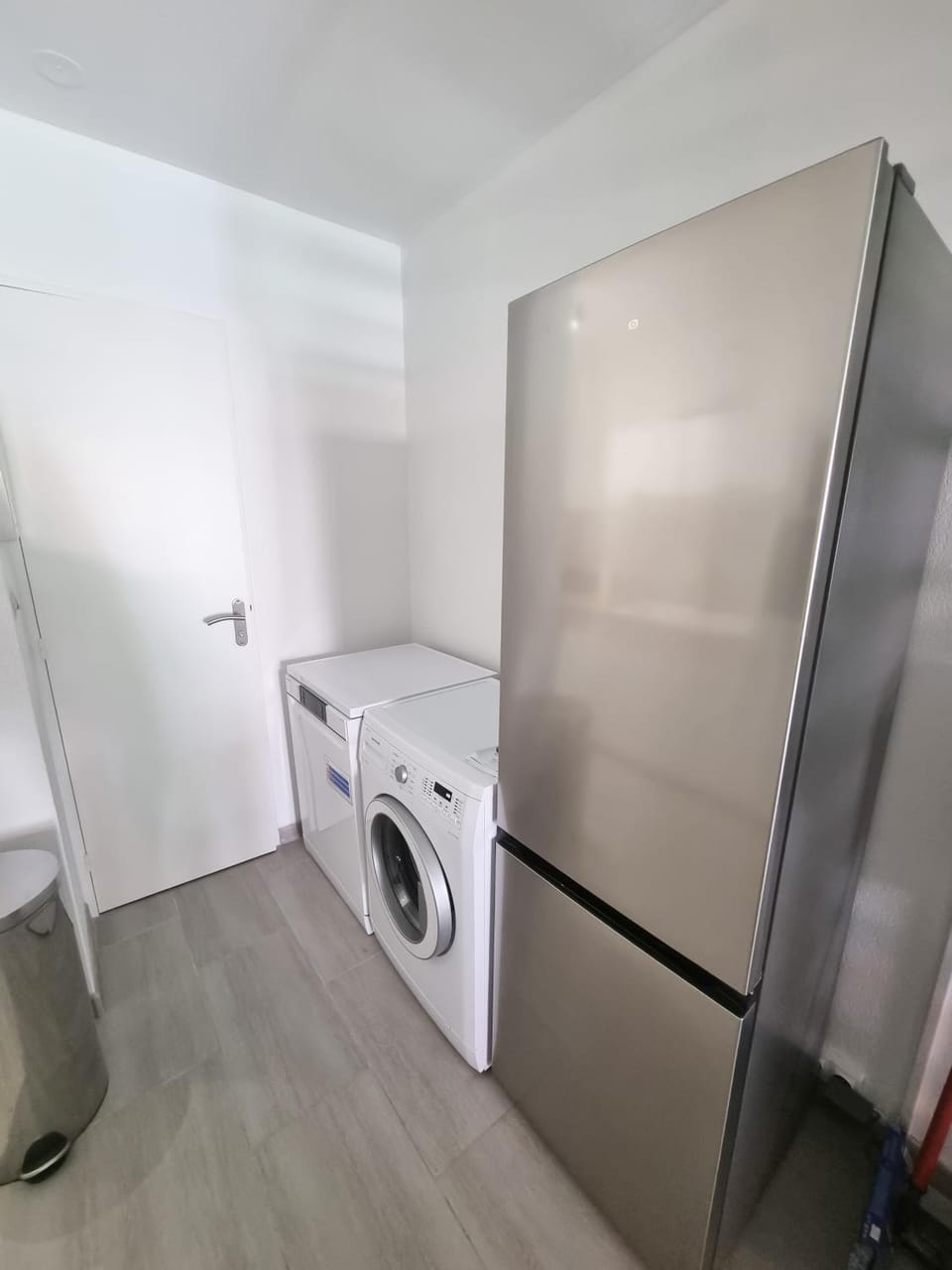 dishwasher, washing machine