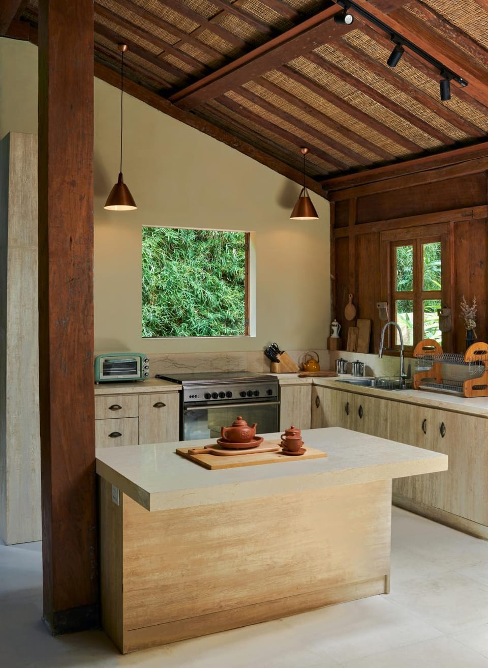 Breakfast, kitchen