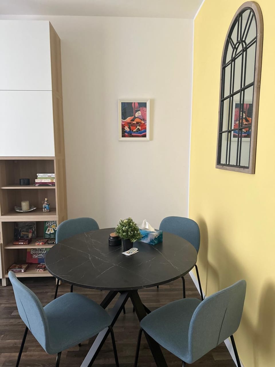 Stylish newly renovated apt feels like second home Apartment in Bucharest
